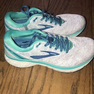 Brooks Ghost 11 running shoes